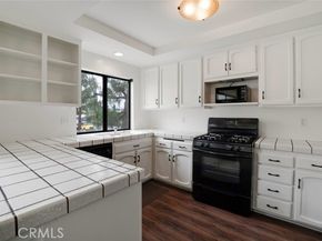 20737 Roscoe Boulevard 701, Winnetka (los Angeles) CA 91306