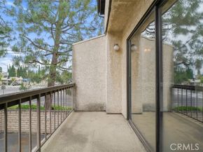 20737 Roscoe Boulevard 701, Winnetka (los Angeles) CA 91306