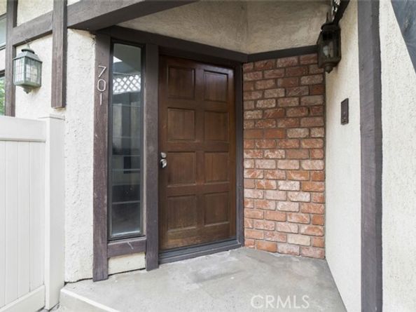 20737 Roscoe Boulevard 701, Winnetka (los Angeles) CA 91306