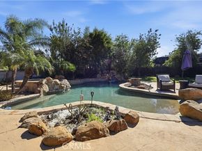 9734 Kentland, Chatsworth (los Angeles) CA 91311