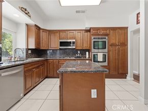 9734 Kentland, Chatsworth (los Angeles) CA 91311
