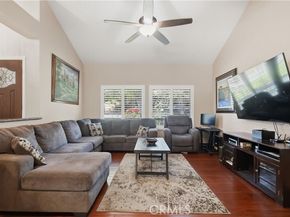 9734 Kentland, Chatsworth (los Angeles) CA 91311