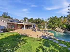 9734 Kentland, Chatsworth (los Angeles) CA 91311