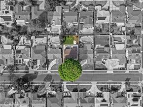 16025 Calahan St, North Hills (los Angeles) CA 91343