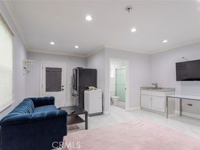 17242 Horace Street, Granada Hills (los Angeles) CA 91344