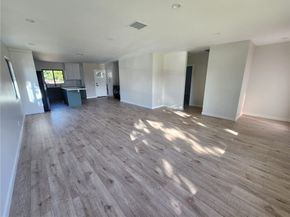 9033 Lindley Avenue, Northridge (los Angeles) CA 91325