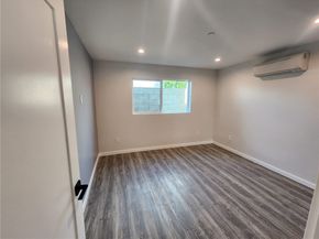 9033 Lindley Avenue, Northridge (los Angeles) CA 91325