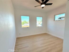 16124 San Fernando Mission Blvd, Granada Hills (los Angeles) CA 91344