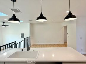 16124 San Fernando Mission Blvd, Granada Hills (los Angeles) CA 91344