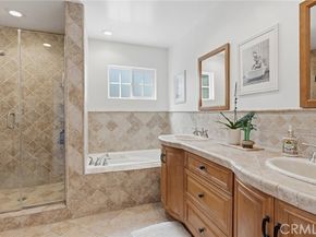 22702 Califa Street, Woodland Hills (los Angeles) CA 91367