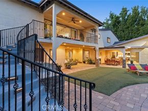 22702 Califa Street, Woodland Hills (los Angeles) CA 91367