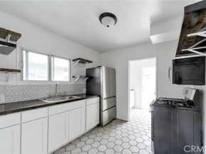 6153 Clybourn Avenue, North Hollywood (los Angeles) CA 91606