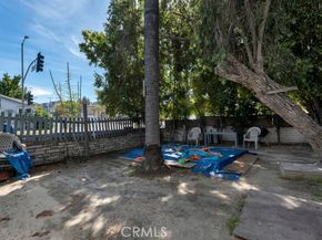 11667 Burbank, North Hollywood (los Angeles) CA 91601