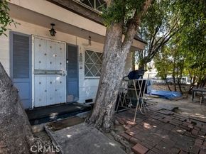 11667 Burbank, North Hollywood (los Angeles) CA 91601