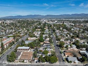 11667 Burbank, North Hollywood (los Angeles) CA 91601