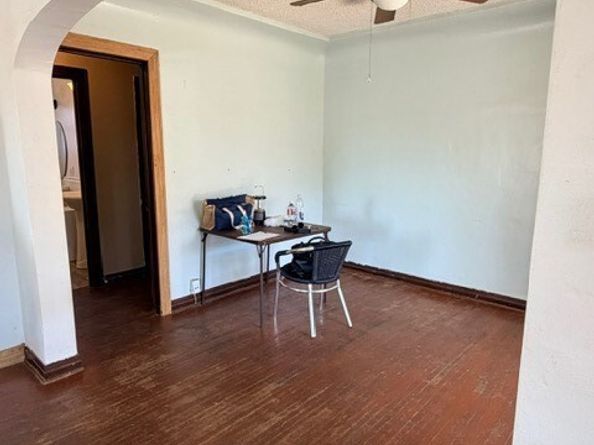 1021 W Chandler Street, Wilmington (los Angeles) CA 90744