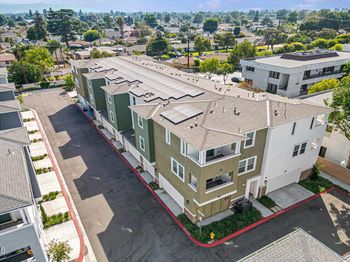 1736 Cayton Loop