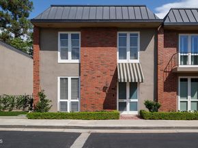 1105 S Orange Grove Boulevard, Pasadena CA 91105