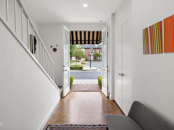 1105 S Orange Grove Boulevard, Pasadena CA 91105
