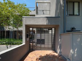 1310 E Orange Grove Boulevard 128, Pasadena CA 91104