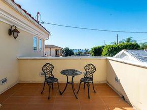 1075 E Tujunga Avenue, Burbank CA 91501