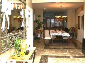 500 Georgian Road, La Canada Flintridge CA 91011