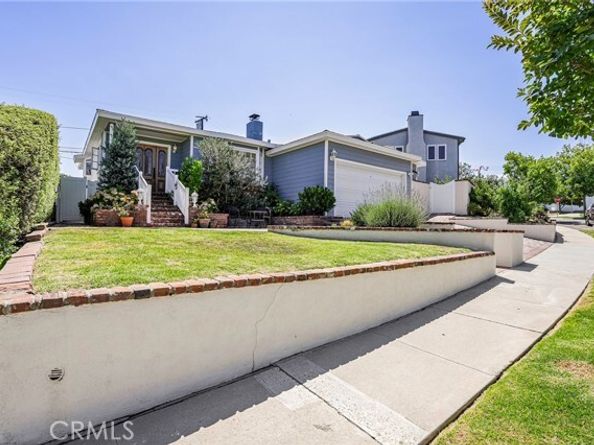 2715 Grand Summit Rd, Torrance CA 90505