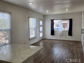 913 S Truro Avenue, Inglewood CA 90301