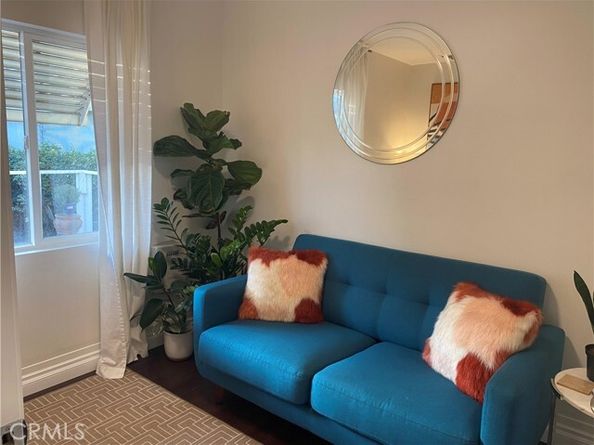 335 Redondo Avenue, Long Beach CA 90814