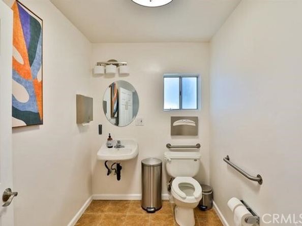 335 Redondo Avenue, Long Beach CA 90814