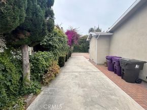 335 Redondo Avenue, Long Beach CA 90814