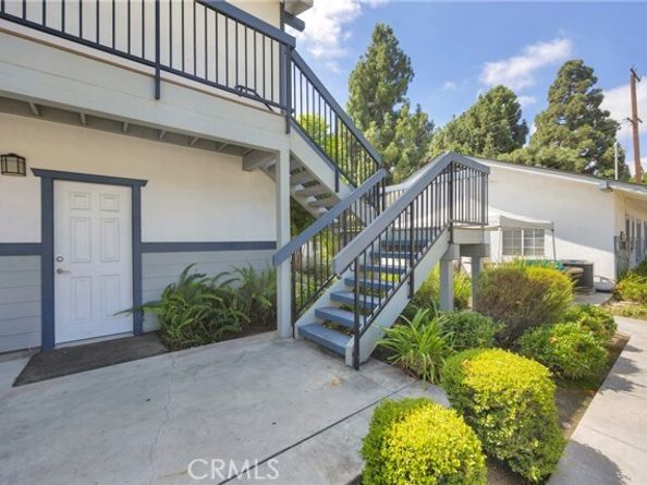 7602 Pickering Avenue, Whittier CA 90602