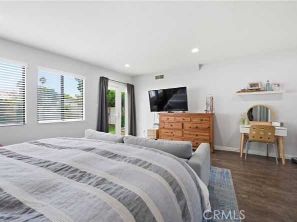 2076 Elanita, San Pedro (los Angeles) CA 90732