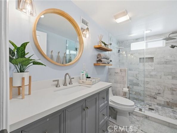 2076 Elanita, San Pedro (los Angeles) CA 90732