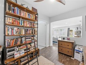 2076 Elanita, San Pedro (los Angeles) CA 90732