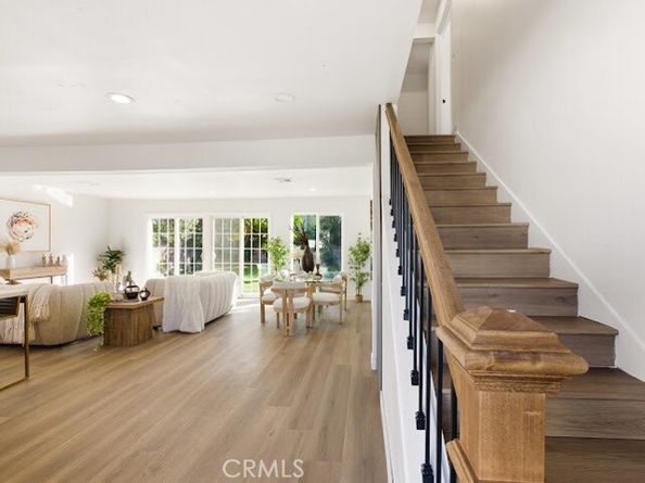 22730 Haynes, West Hills (los Angeles) CA 91307