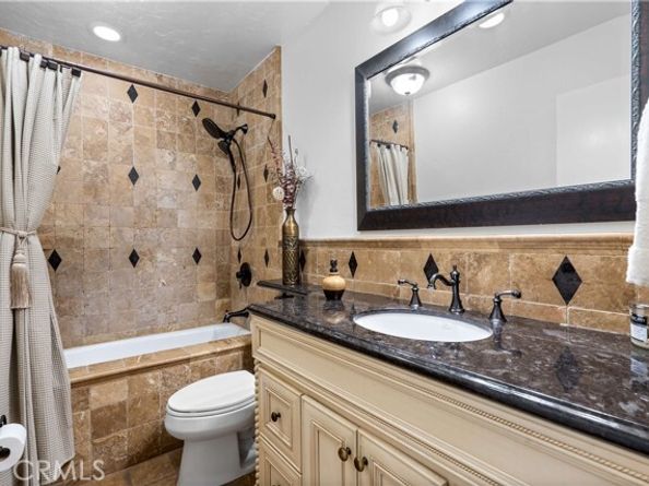 420 S Rolling Hills Place, Anaheim CA 92807