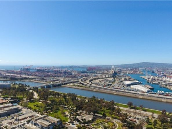 628 Daisy Avenue 417, Long Beach CA 90802