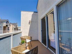 628 Daisy Avenue 417, Long Beach CA 90802