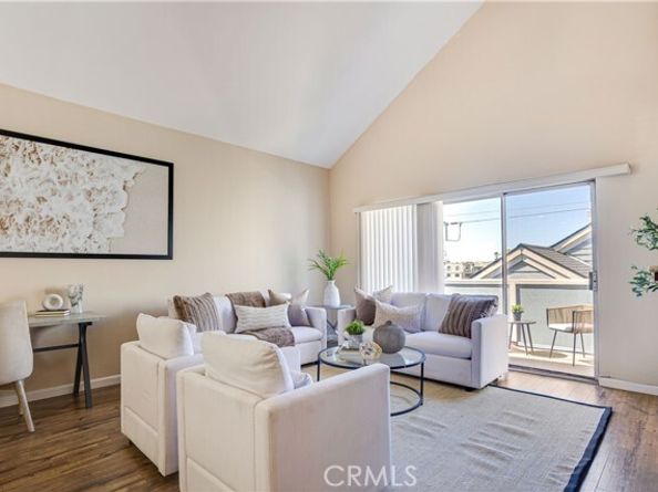 628 Daisy Avenue 417, Long Beach CA 90802