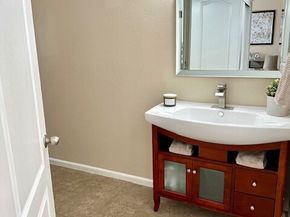 628 Daisy Avenue 417, Long Beach CA 90802