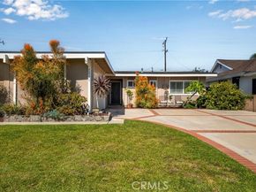 12171 Paseo Bonita, Los Alamitos CA 90720