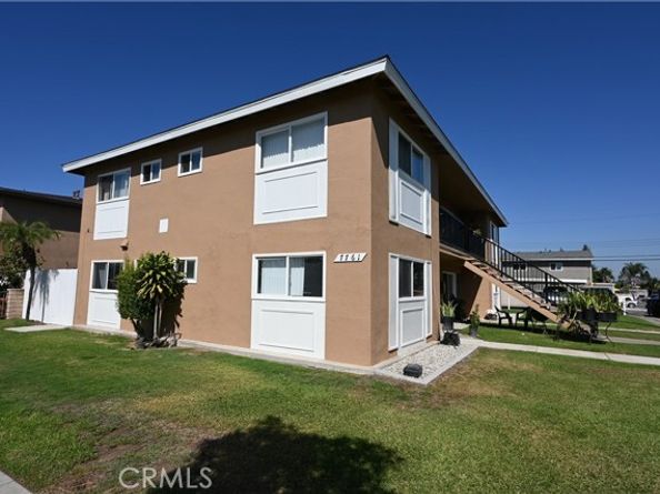 7761 Mandrell Drive, Huntington Beach CA 92647