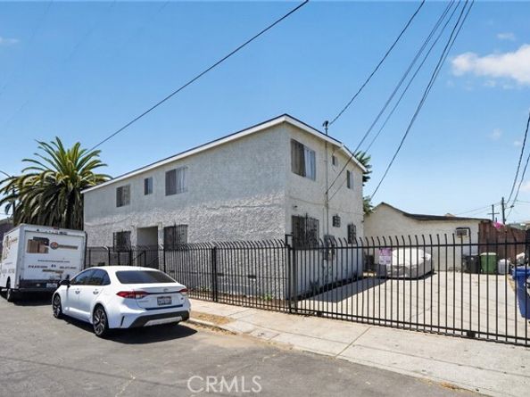 427 E 25th Street, Los Angeles CA 90011