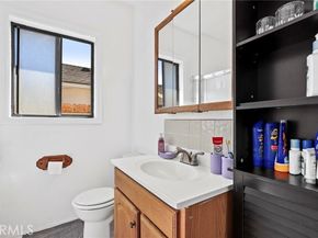 9945 Gaviota Avenue, North Hills (los Angeles) CA 91343