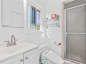 9945 Gaviota Avenue, North Hills (los Angeles) CA 91343