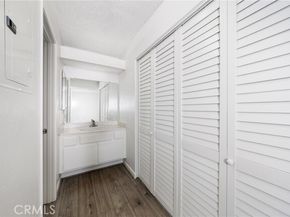 32 Town And Country Road, Pomona CA 91766