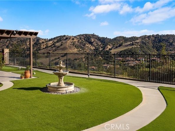 1079 Spring Oak Way, Chino Hills CA 91709