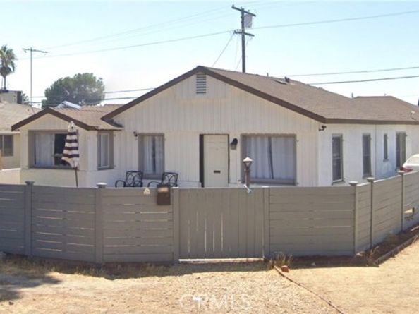 7369 Cartwright Avenue, Sun Valley (los Angeles) CA 91352