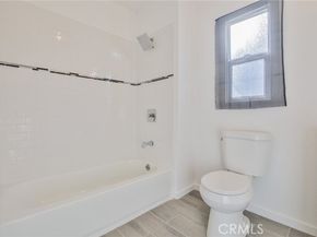 1618 W 80th, Los Angeles CA 90047